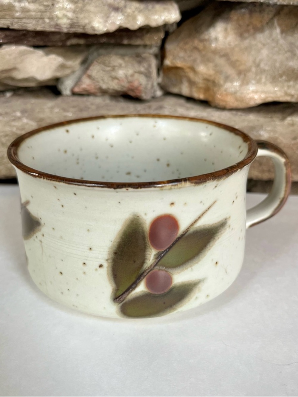 Otagiri Bittersweet Soup Mug Speckled Stoneware Berry Leaf Japan